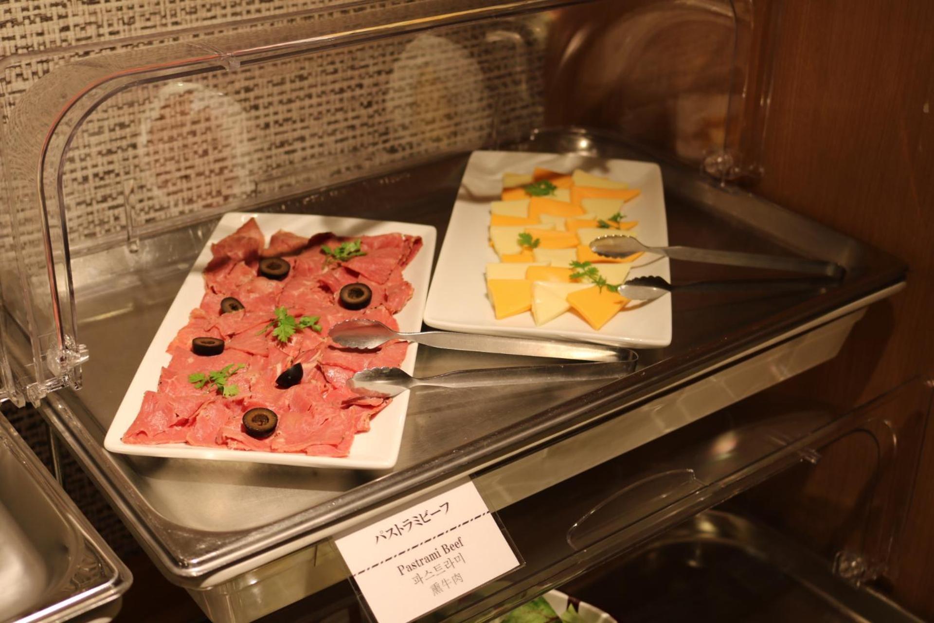 Dormy Inn Premium Namba Annex Natural Hot Spring Osaka Exterior foto