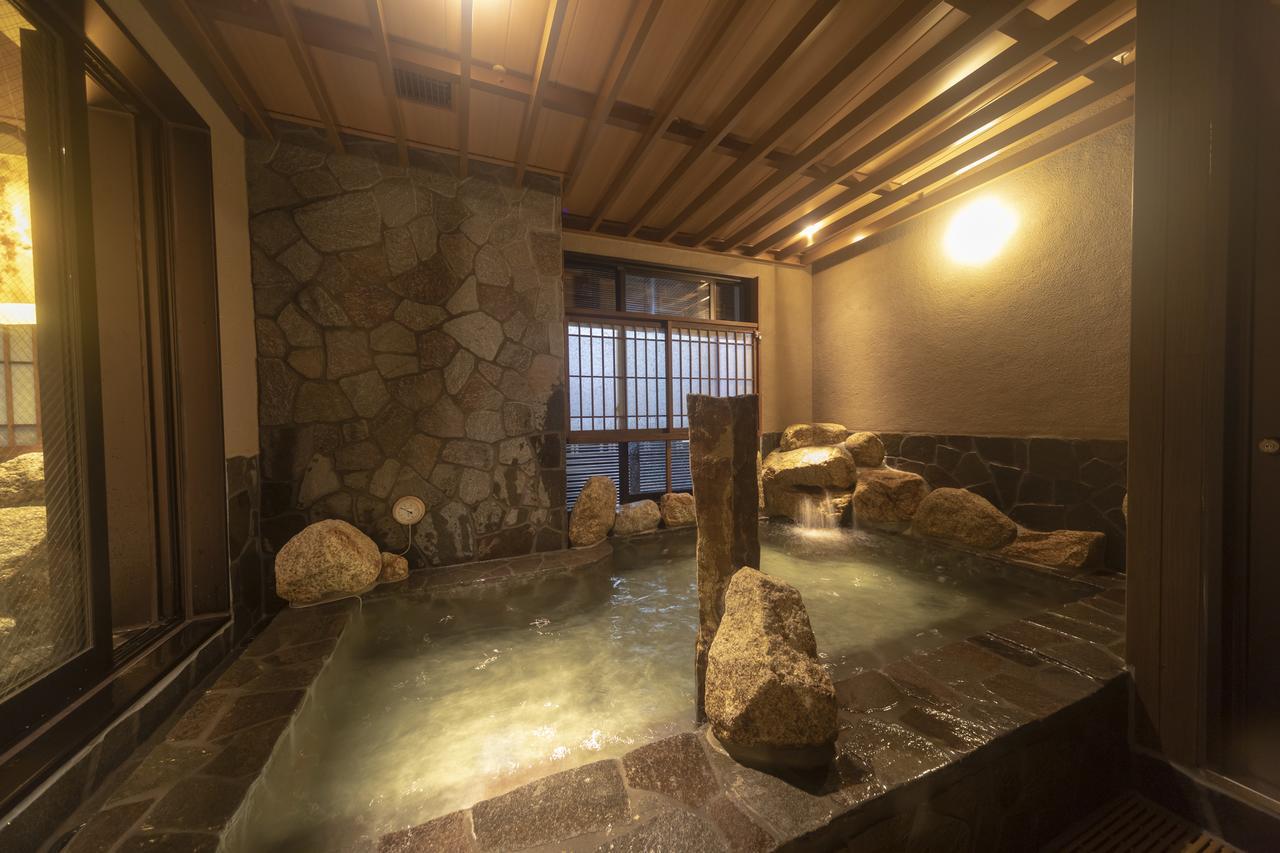 Dormy Inn Premium Namba Annex Natural Hot Spring Osaka Exterior foto